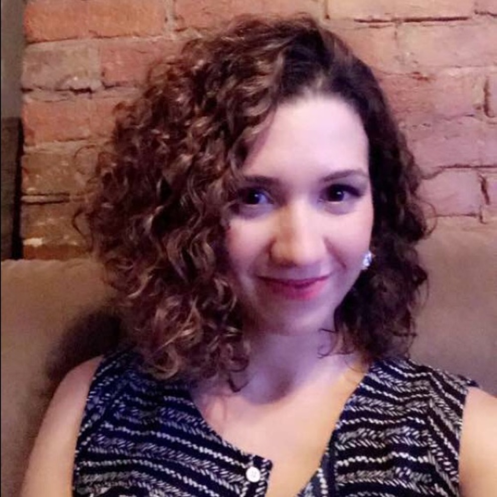 Meet your Posher, Carly